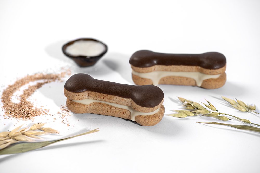 Dog eclairs